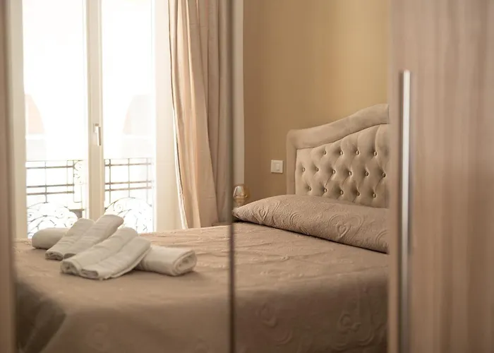 Nocleg ze śniadaniem Le Stelle Della Spezia 3*